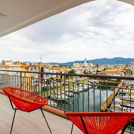 Apartamento Frente Al Canal Con Terraza Empuriabrava Luaran gambar