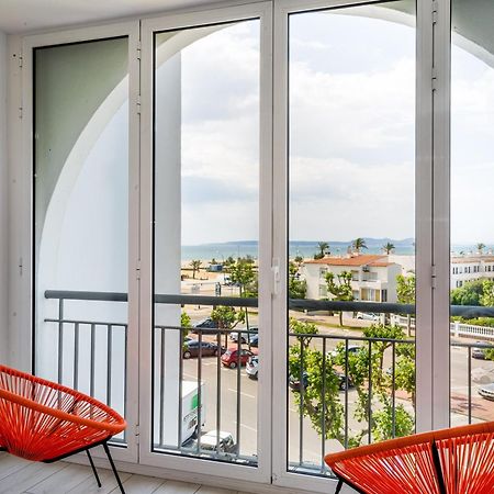 Apartamento Frente Al Canal Con Terraza Empuriabrava Luaran gambar