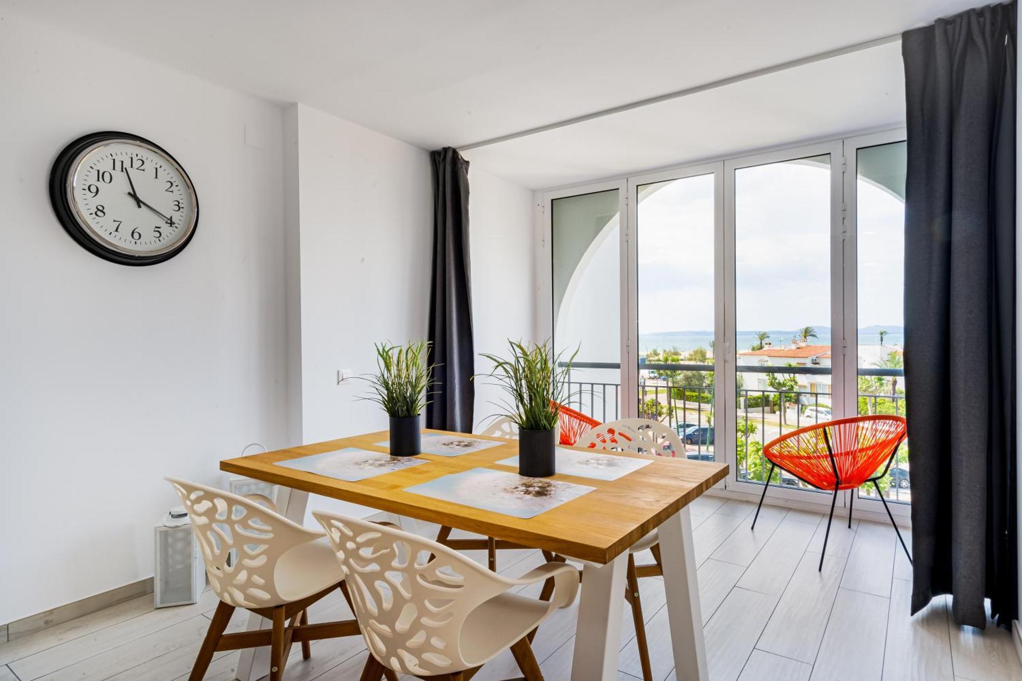 Apartamento Frente Al Canal Con Terraza Empuriabrava Luaran gambar