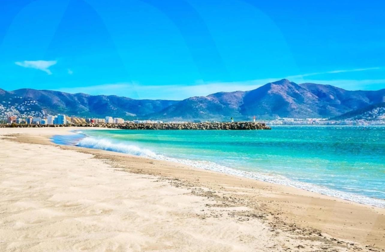 Apartamento Frente Al Canal Con Terraza Empuriabrava Luaran gambar